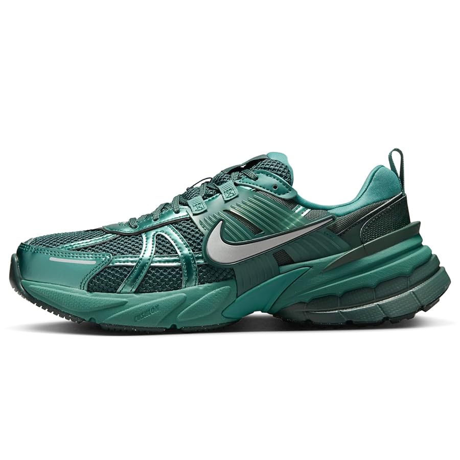 靴 NIKE V2K RUN 25.5 Nike V2K Run Premium Shoes (HF4305-072, Light Bone/Sanddrift